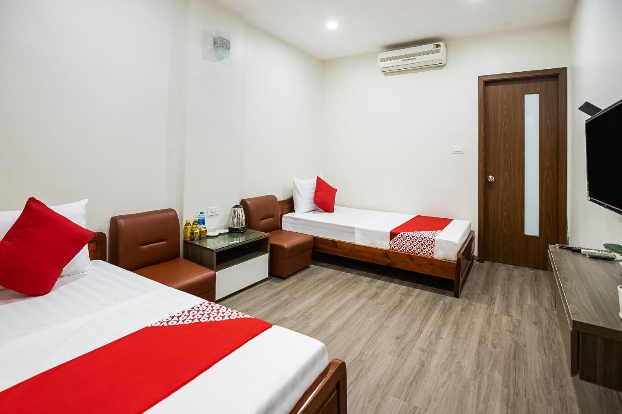 Hotel Khach San Giao Thong Hanoi Exterior foto