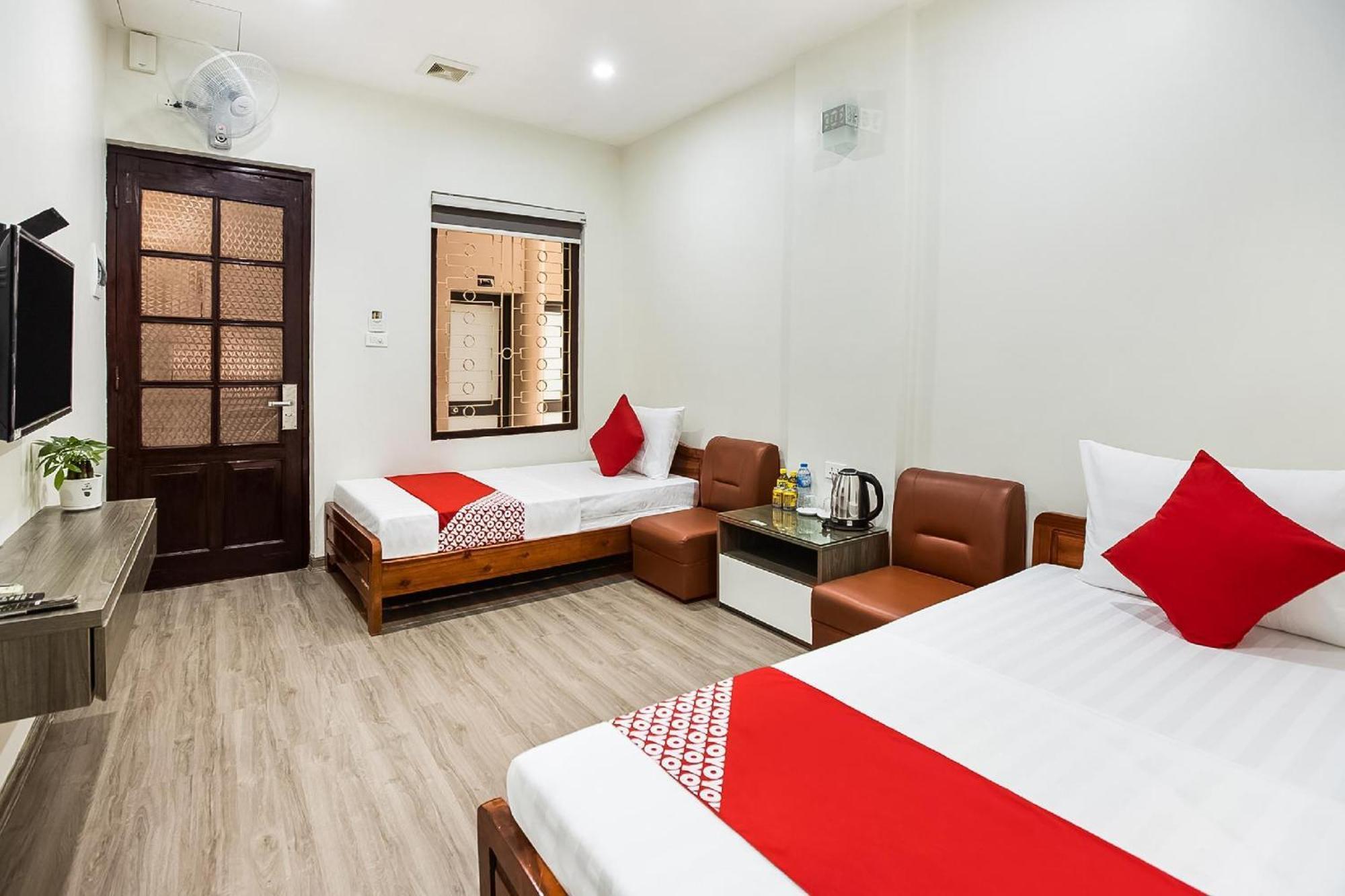 Hotel Khach San Giao Thong Hanoi Exterior foto