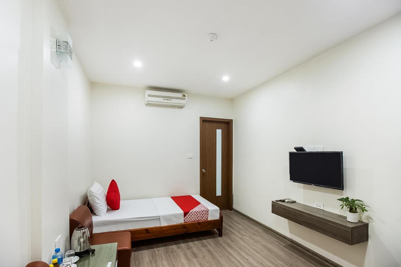 Hotel Khach San Giao Thong Hanoi Exterior foto